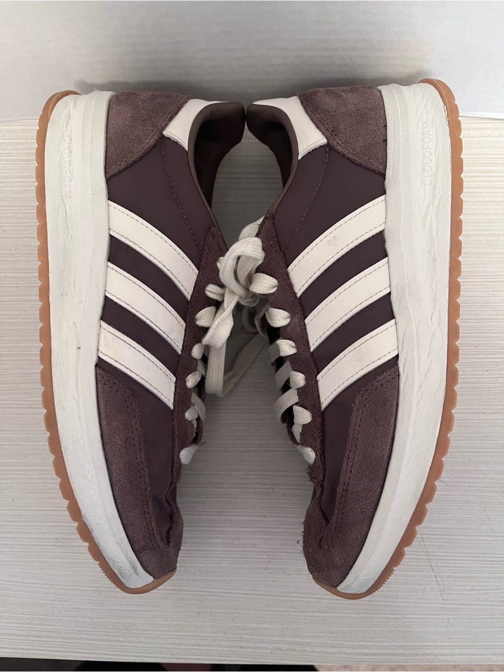 Adidas Brown and White Classic Sneakers Sz 8 - Picture 4 of 7